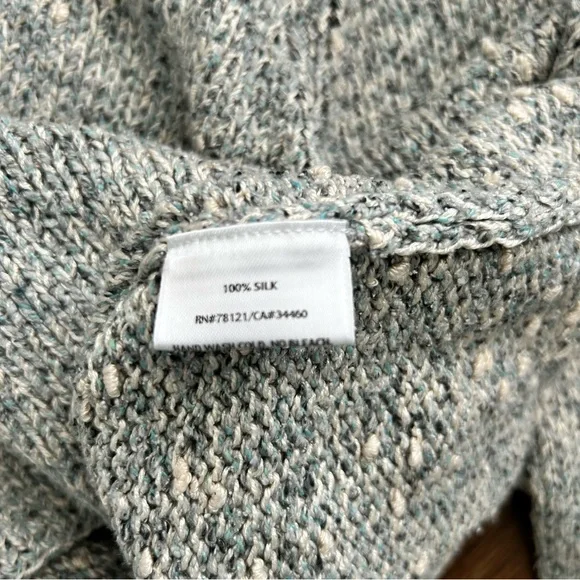 Eileen Fisher Silk Sweater- Size Medium Petite Gray/ Blue Tones- - Picture 5 of 7